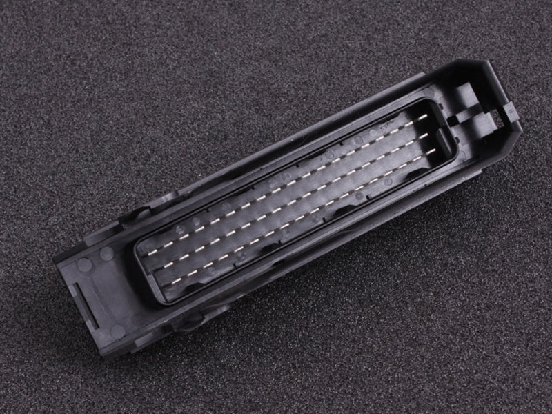 ECU Liitin AUDI AAN / 3B