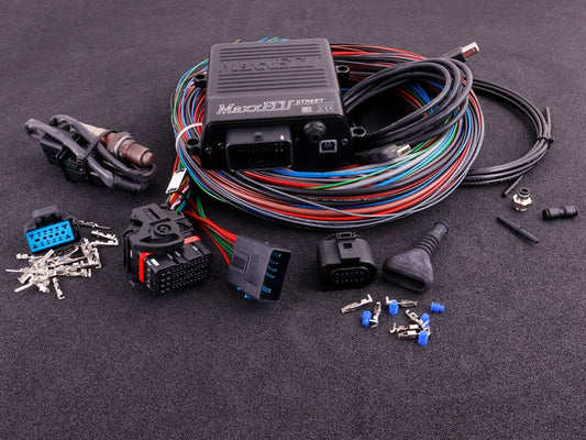 MaxxECU STREET - PREMIUM (ECU, johtosarja, lisävarusteet ja LSU 4.2)