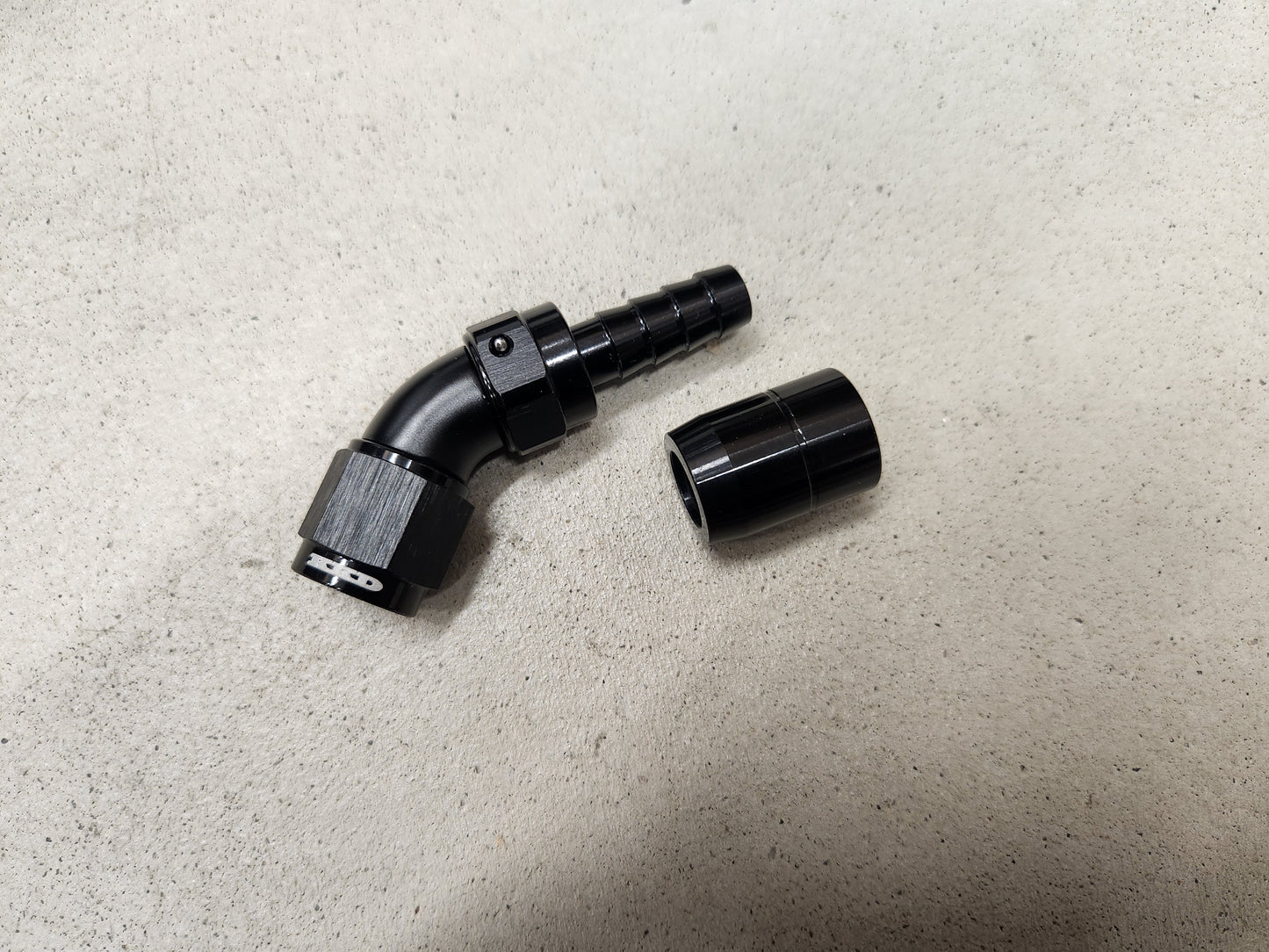 45° AN6 liitin letkukaralla x1