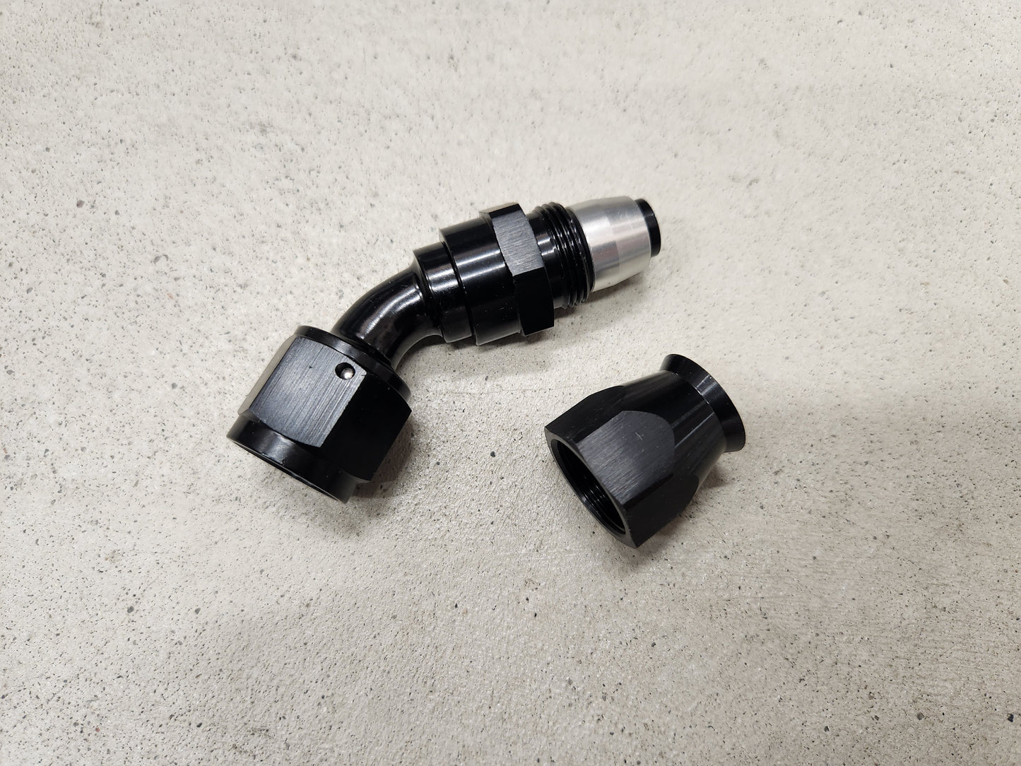 45° AN8 PTFE liitin x1