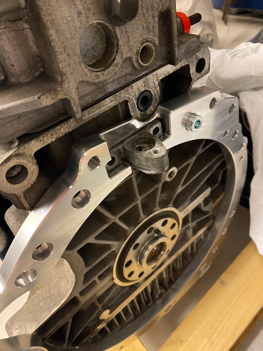 Volvo Whiteblock - BMW 8HP70 N57 - TC Adapterisarja