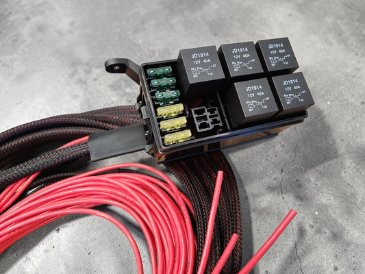 MaxxECU - Rele ja Sulakerasia