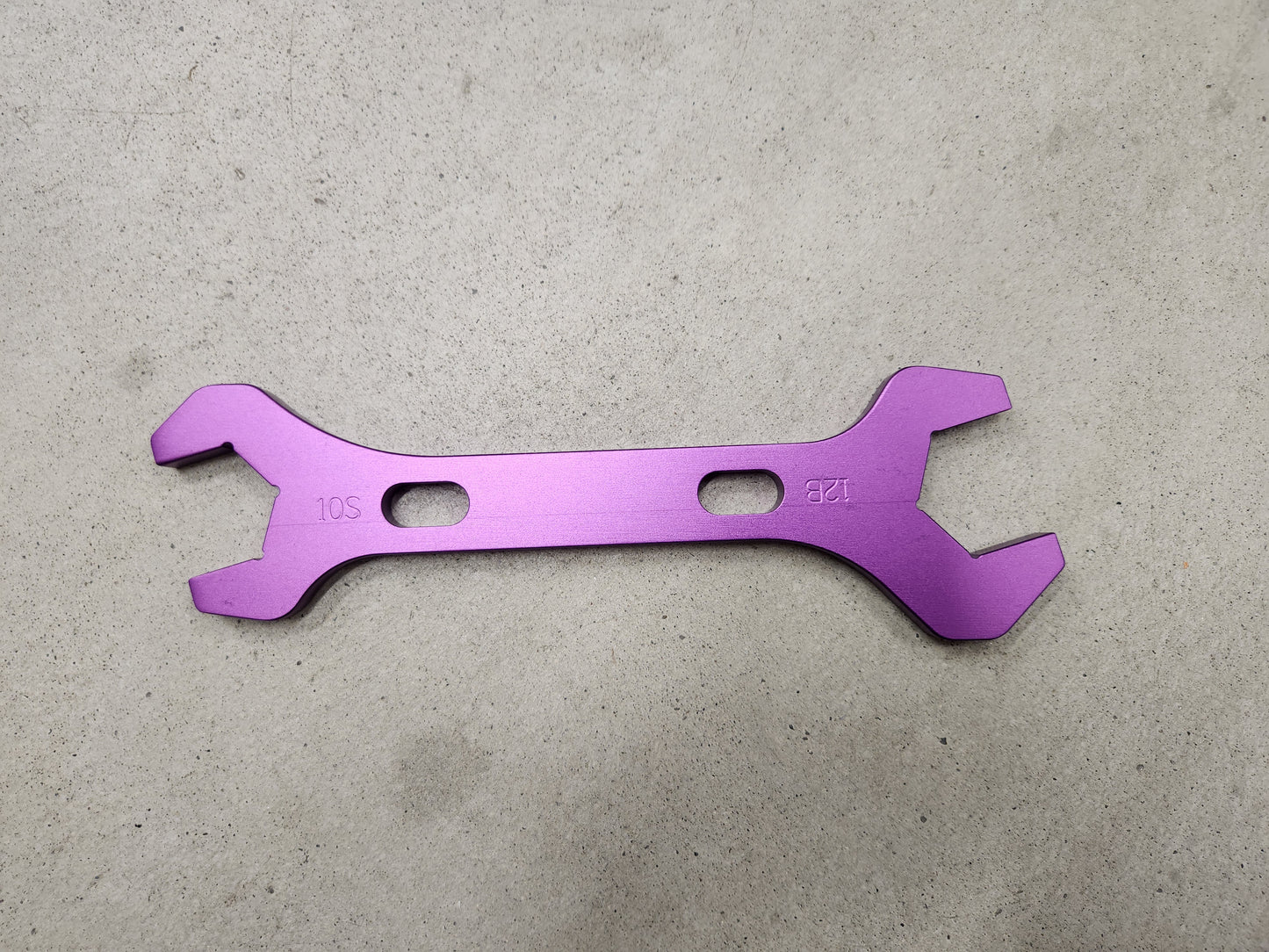 Avain AN Liittimiin 10S / 12B