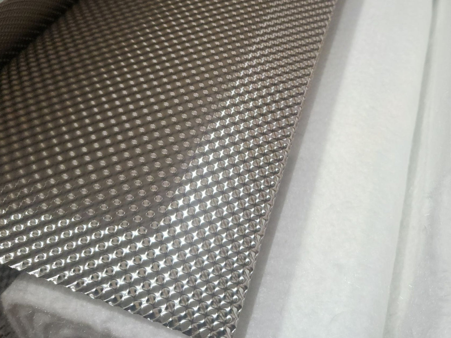 Ruostumaton lämpösuoja / hitsauslevy 50x60cm (paksuus 0,1mm) + Lämpöeristematto