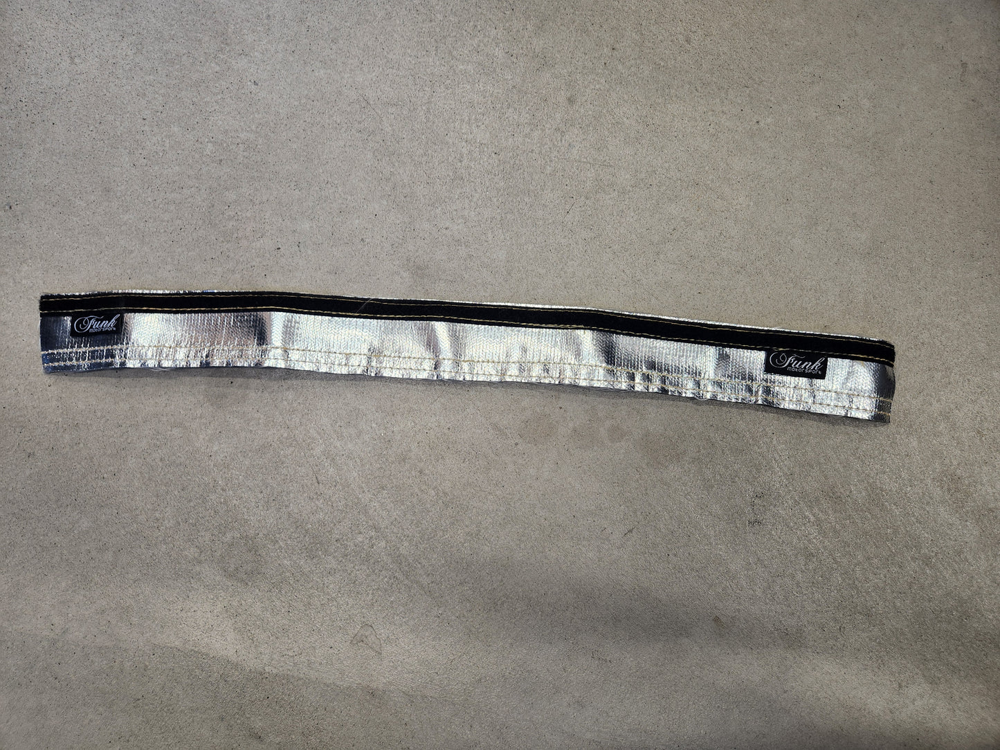 Funk Motorsport - Silver Lämpösuojasukka (tarrakiinnitys) (Dia. 7mm / 50cm)