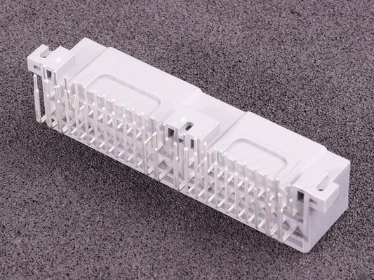 ECU Liitin Mazda MX5 (40-pin)