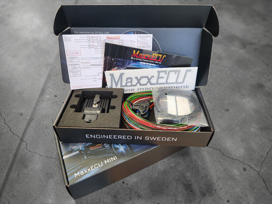 MaxxECU MINI - STANDARD (ECU, johtosarja ja tarvikkeet)