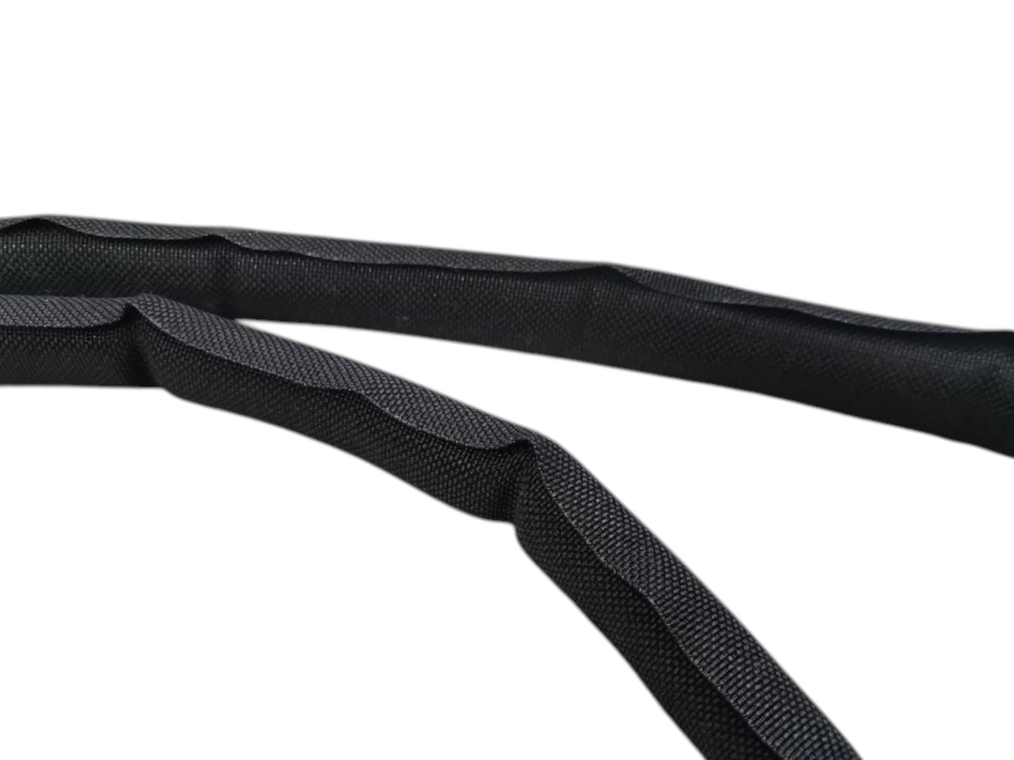 Roundit 2000 Johto- ja letkusuoja (5mm)