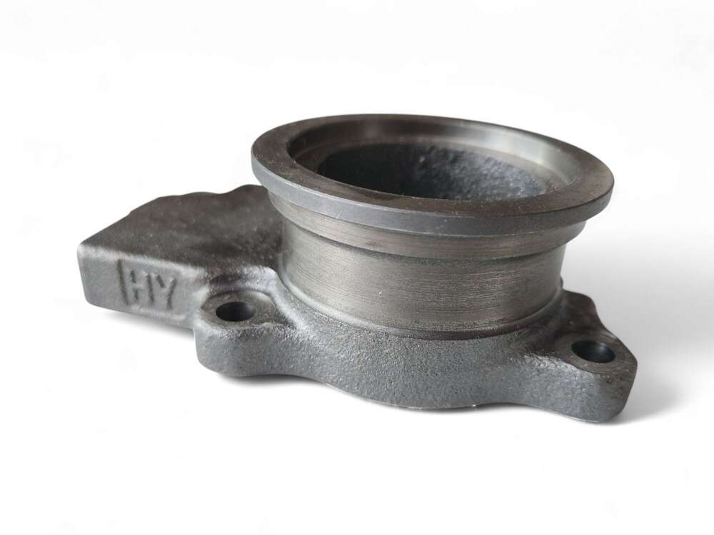 Downpipe lähtö 4-bolt - V-Band 2,5'' valurautainen (Holset HE221W)