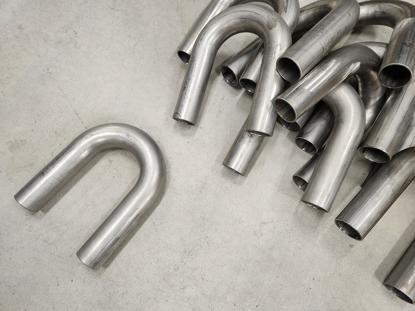 Käyrä 180° (40mm) RST 309 Kuumaluja