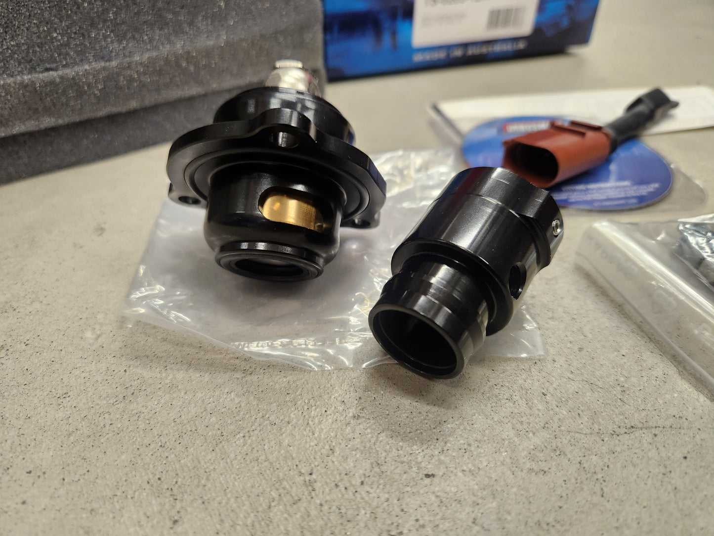 Turbosmart - Turbosmart BOV Kompact VAG 2.0T V2 Plumb Back