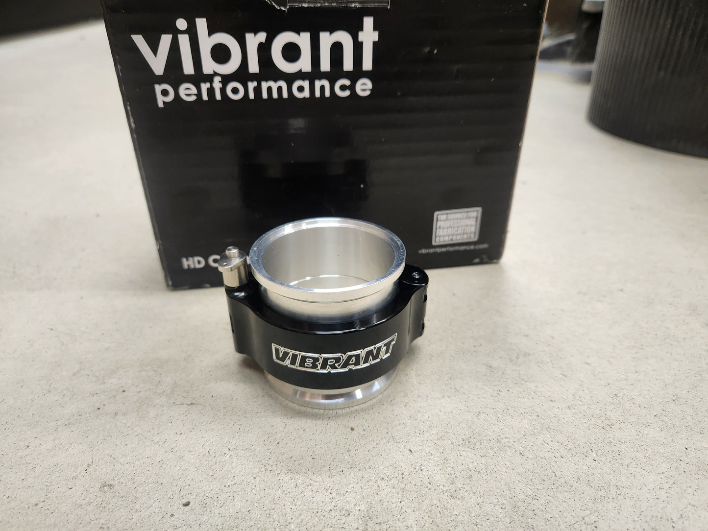 Vibrant Performance HD Clamp System Assembly for 2" OD Tubing - Anodized Black