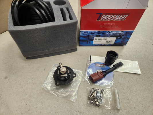 Turbosmart - Turbosmart BOV Kompact VAG 2.0T V2 Plumb Back
